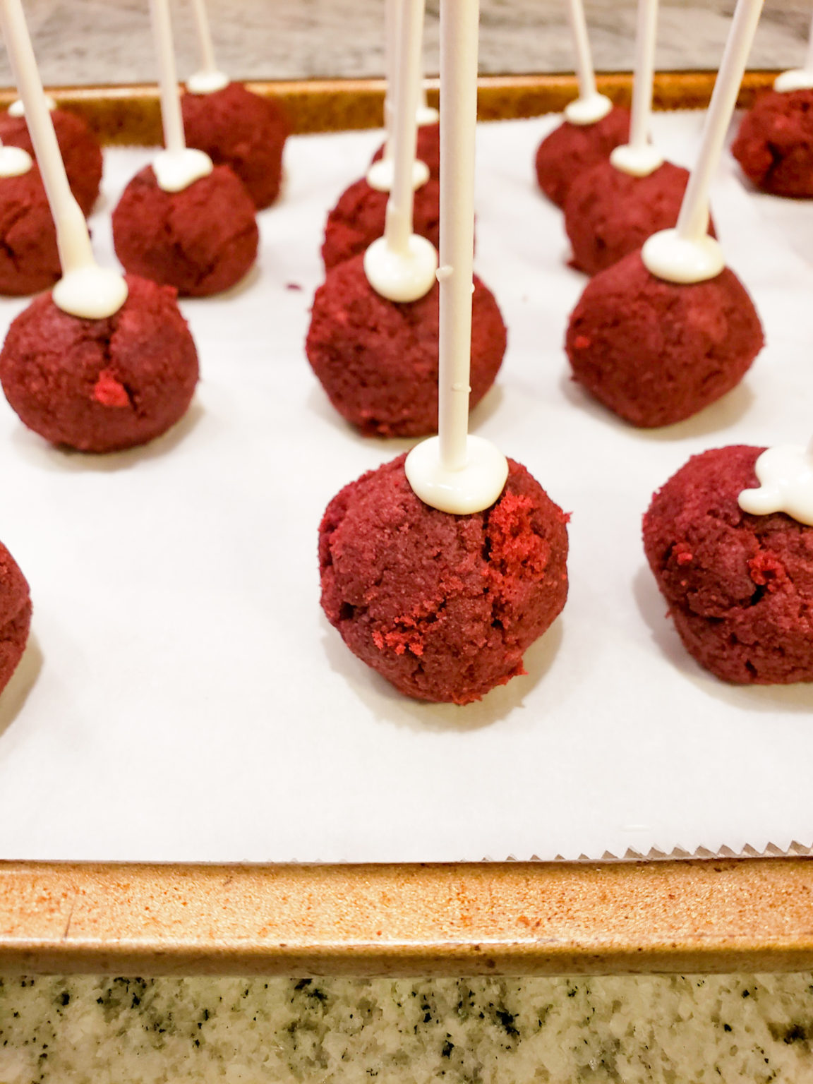 Red Velvet Cake Pops Paired with Cupcake Wine – Recipes to Tackle all ...